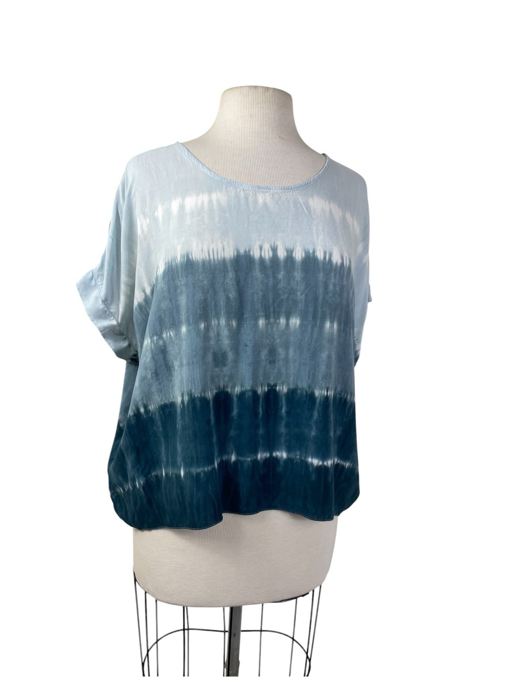Hard Tail Blue Ombre Tie-Dye Short Sleeve Tee